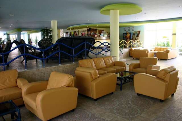 Отель Orhidea Park Hotel Албена-11